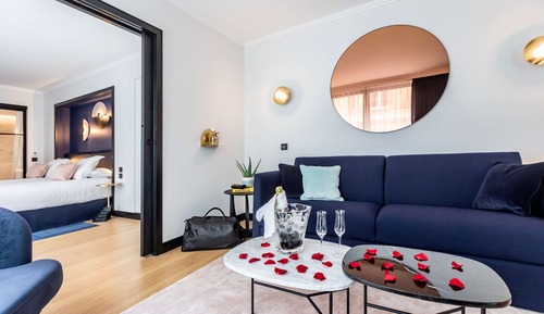 Suite exclusiva, 1 cama de matrimonio grande, no fumadores (Twin bed on request;with Sofabed)