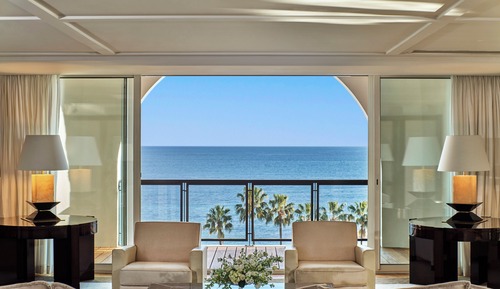 Suite (Majestic)