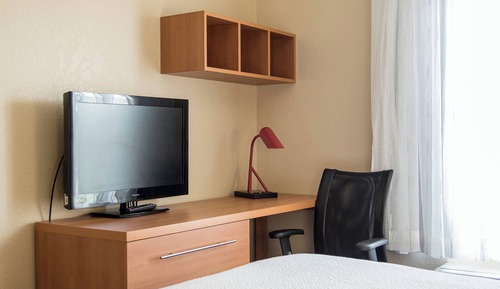 Suite, 1 habitación, no fumadores (Mobility/Hearing Accessible, Tub)