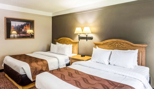 Habitación estándar, 2 camas de matrimonio, no fumadores