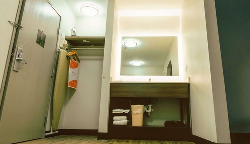 Habitación, 1 cama de matrimonio grande, accesible para personas con discapacidad, no fumadores