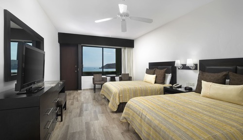 Ocean View Elite Golf Experience
