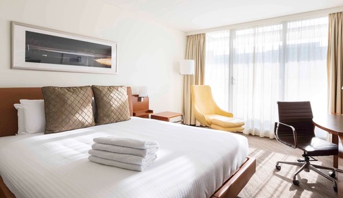 Habitación estándar, 1 cama de matrimonio grande, balcón
