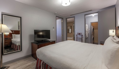 Suite, 1 cama de matrimonio grande (ROOM 127)