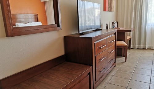 Habitación estándar, vistas parciales al mar
