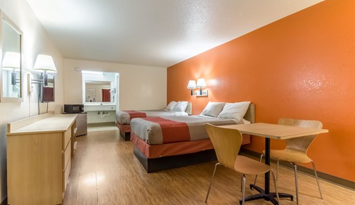 Habitación estándar, 2 camas dobles, accesible para personas con discapacidad, fumadores