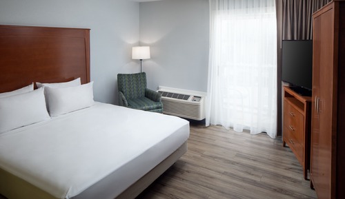 Habitación estándar, 1 cama de matrimonio grande, accesible para personas con discapacidad, balcón