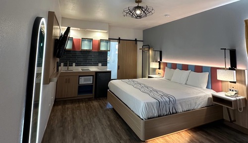 Habitación superior, 1 cama de matrimonio grande, no fumadores (Upgrade)