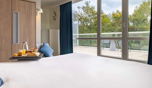 Suite, 1 cama de matrimonio, balcón