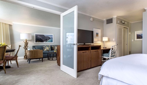Suite Premium, 1 cama de matrimonio grande, vistas a la piscina (Ocean Pool View, 1 King Bed)