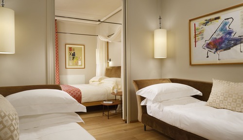 Suite familiar