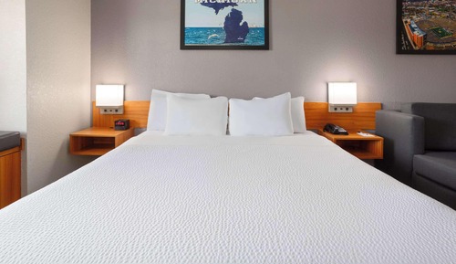 Habitación, 1 cama de matrimonio grande, accesible para personas con discapacidad (Mobility)