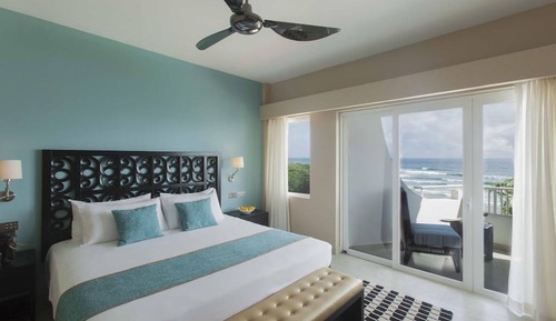 Suite Deluxe, 1 cama de matrimonio grande, vistas al mar (1 Bedroom, Allure)