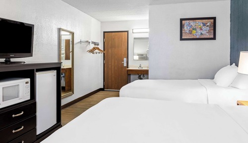 Habitación estándar, 2 camas de matrimonio, no fumadores