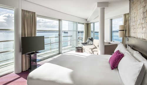 Suite, 1 cama de matrimonio grande (Bow Suite)