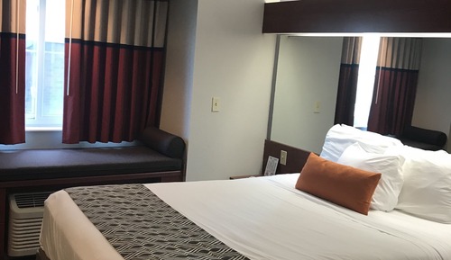 Habitación estándar, 1 cama de matrimonio, accesible para personas con discapacidad, no fumadores