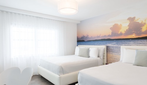 Deluxe Villa Room 2 Queen Beds