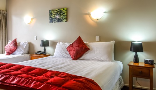 Estudio clásico (1 Queen & 1 Single Bed)