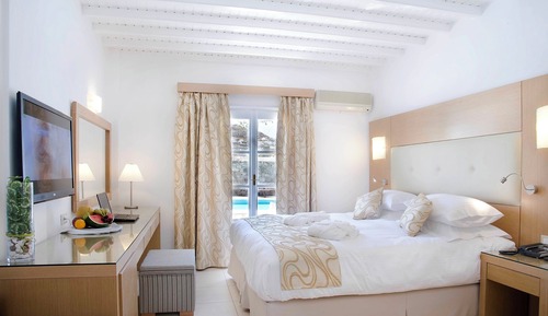 Habitación Premium, vistas a la piscina