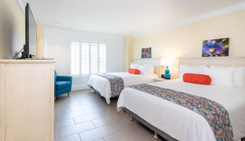 Habitación Deluxe, 2 camas de matrimonio, vistas al mar