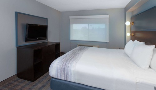 Suite estudio, 1 cama de matrimonio grande, no fumadores (Roll-In Shower)