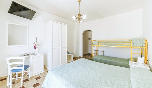Habitación triple estándar