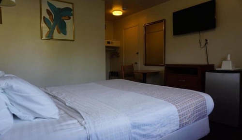 Habitación básica, 1 cama de matrimonio grande, fumadores