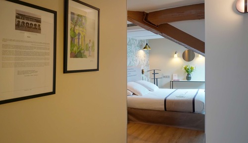 Suite junior, 1 cama de matrimonio, no fumadores (with Sofabed)