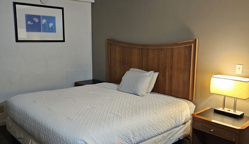 1 cama de matrimonio grande, No fumadores