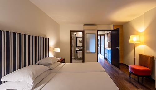 Habitación familiar, vistas al mar (Cliff)