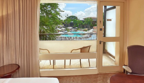 Habitación Deluxe, 2 camas dobles, vistas a la piscina