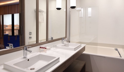 Habitación Deluxe, 1 cama de matrimonio grande, vistas al jardín