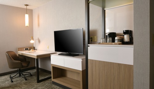 Suite, varias camas (Hearing Accessible)