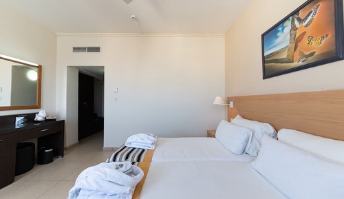 Habitación económica, 2 camas individuales, baño privado