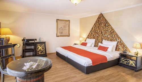 Habitación superior con 1 cama doble o 2 individuales