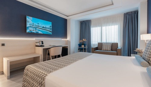 Habitación estándar con 1 cama doble o 2 individuales