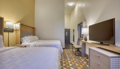 Habitación estándar, 2 camas de matrimonio, acceso a la piscina