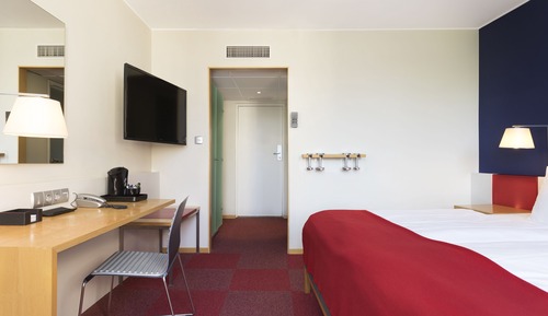 Habitación clásica con 2 camas individuales
