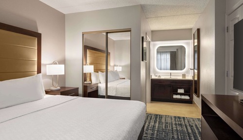 Suite, 1 cama de matrimonio grande con sofá cama, vistas a la ciudad (1 Bedroom)
