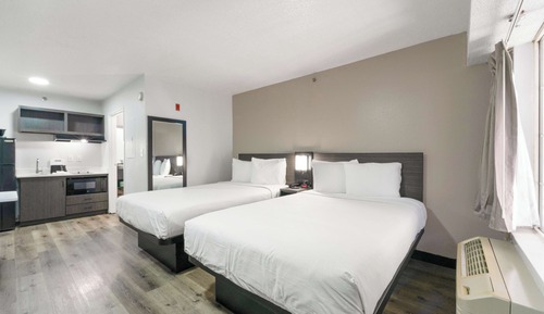 Habitación estándar, 2 camas de matrimonio, fumadores
