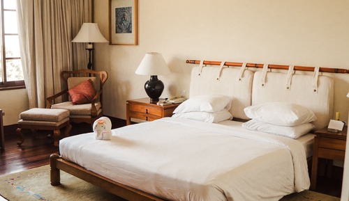 Guest Room, 1 cama de matrimonio grande