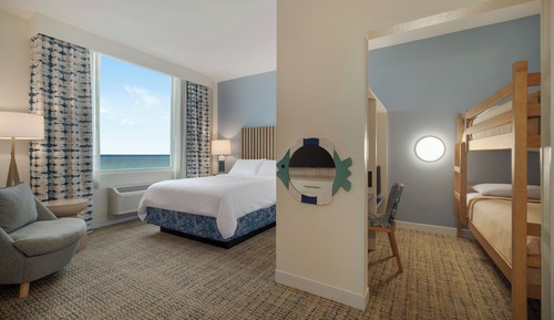 Suite, varias camas, vistas a la bahía
