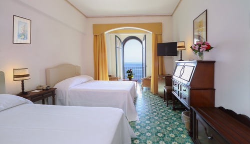 Habitación cuádruple, vistas al mar