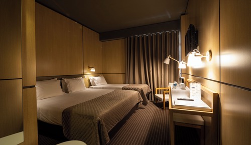 Double or Twin Room with Child Extra Bed with City View