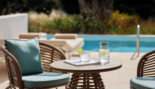 Junior Suite, Private Use Pool, Garden View