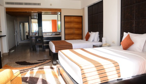 Habitación Deluxe, vistas a la piscina