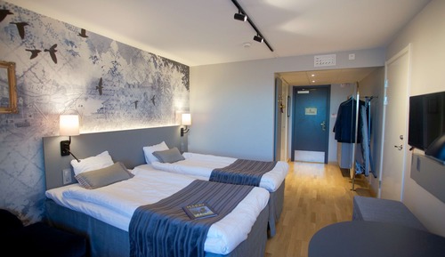 Habitación con 2 camas individuales