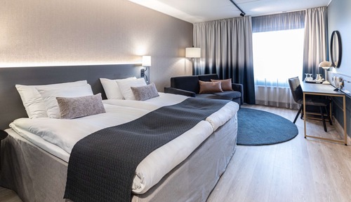 Habitación superior, 1 cama de matrimonio grande, bañera