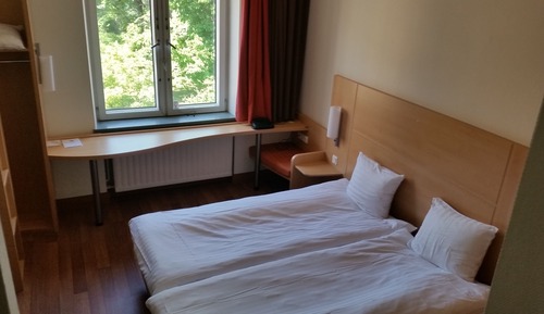 Good Morning Twin Room