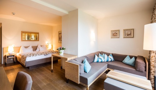 Suite junior, vistas al jardín (Moosham)